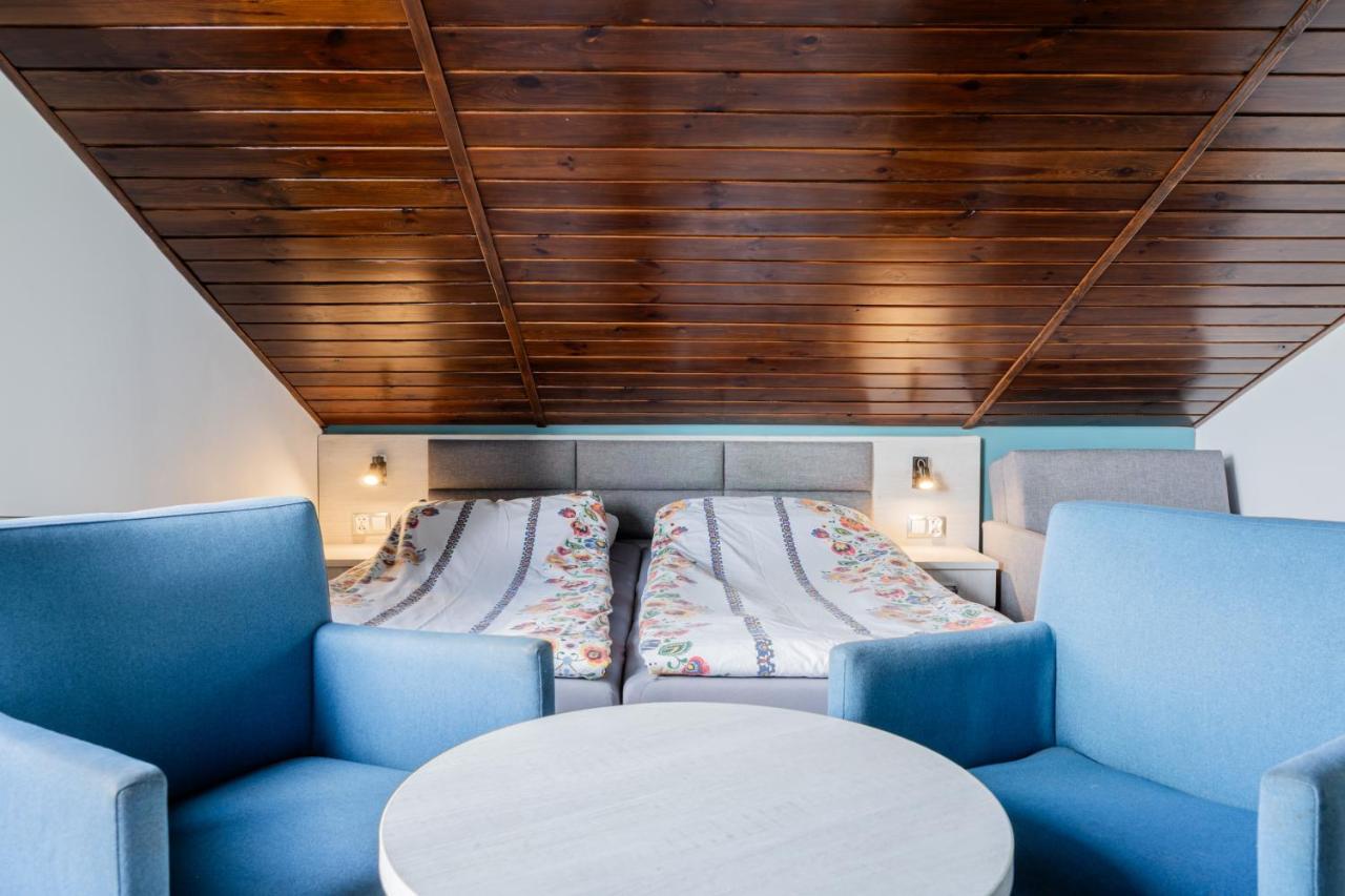 Chambre Triple avec Salle de Bains