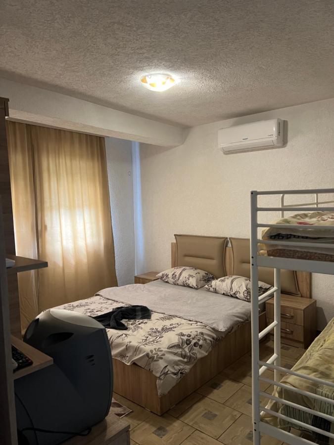 Villa Gryka - B&B Peja