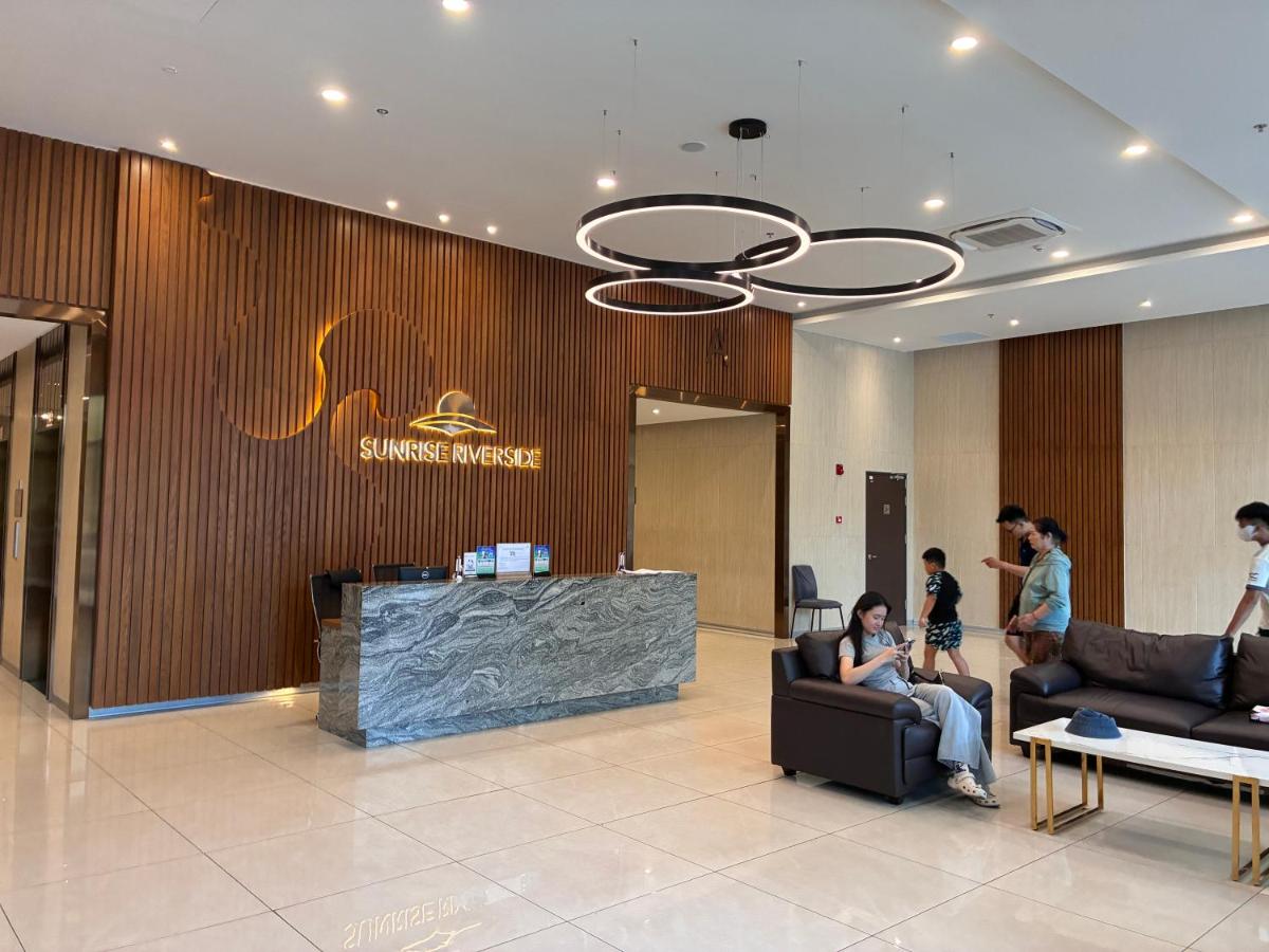 A09-19 Sunrise Riverside - Full Nội Thất - 20 Min to District 1 - B&B Ho Chi Minh City