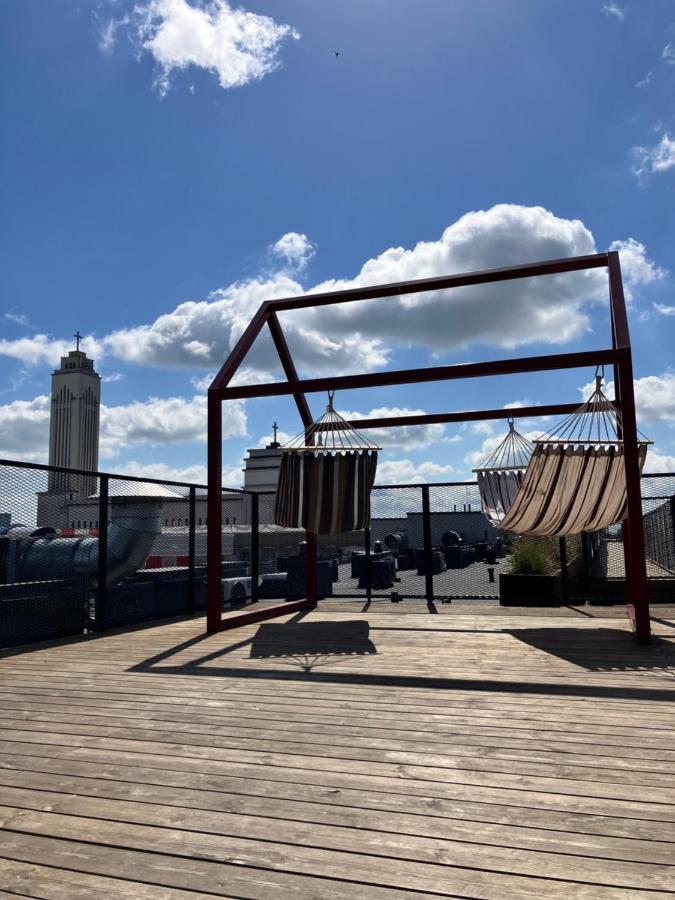 Rooftop Loft 15 Minute Walk to Zalgiris Arena with AC - B&B Kaunas