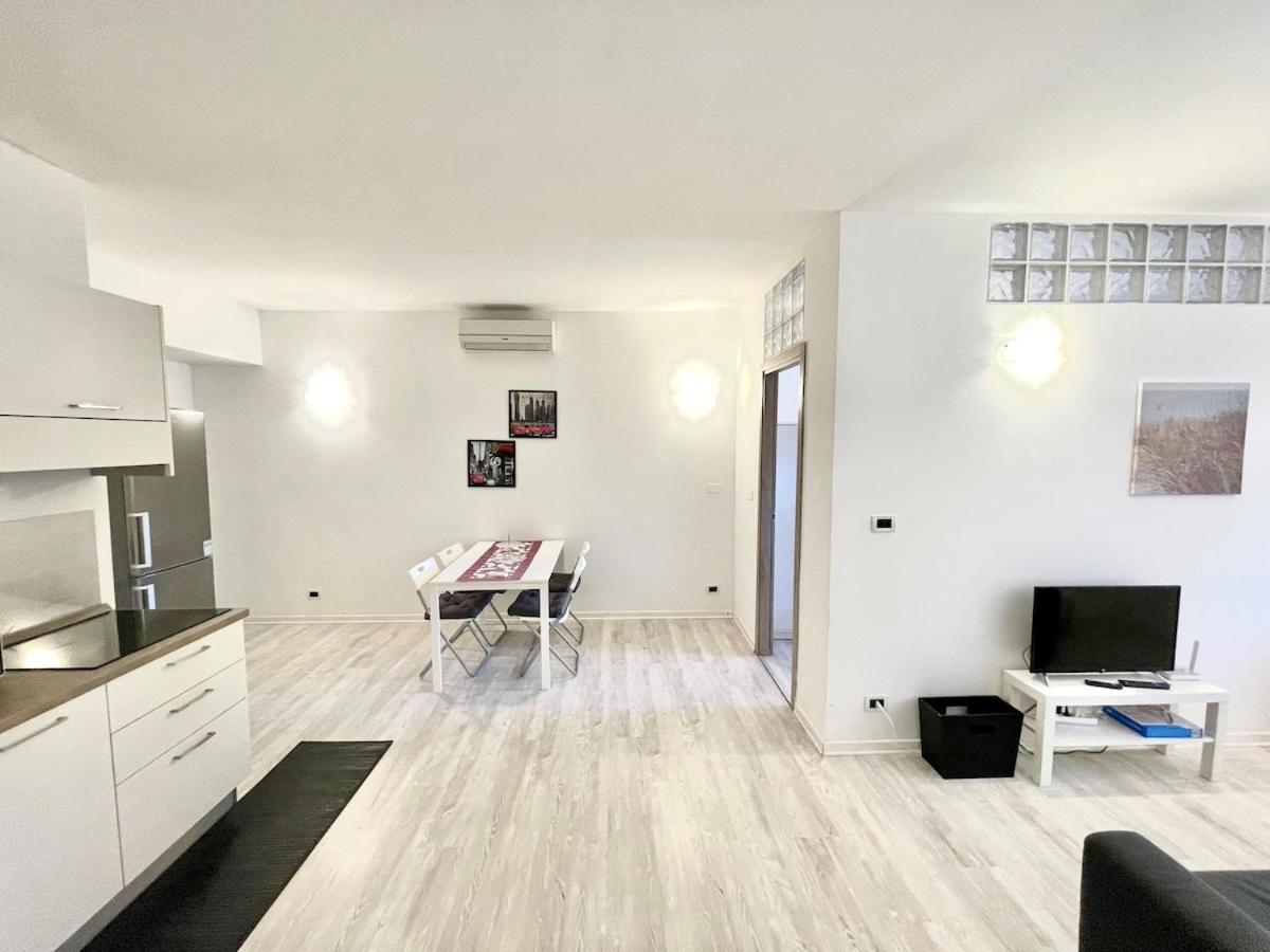 Casa Giulia Tourist Rental - B&B Trieste
