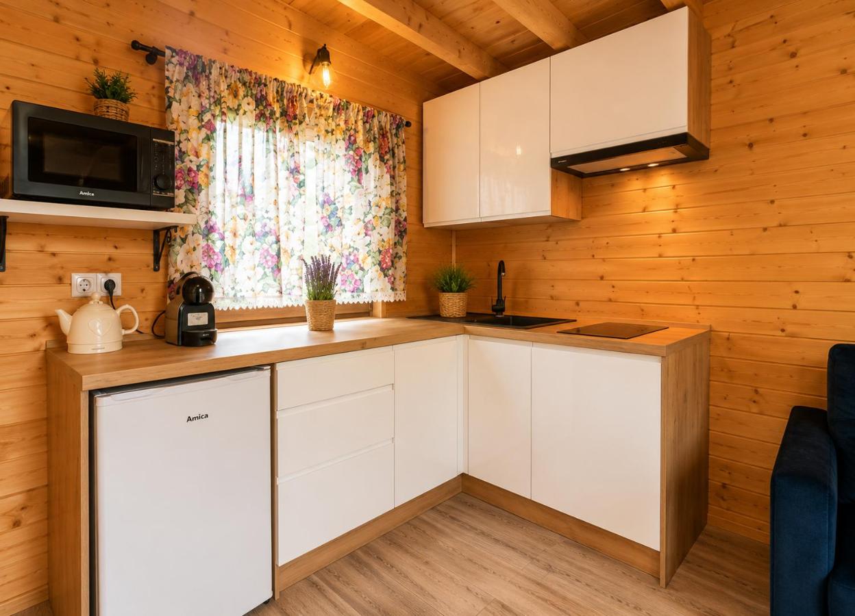 Domki Nad Morzem Sobiescy - Bed and Breakfast Stegna