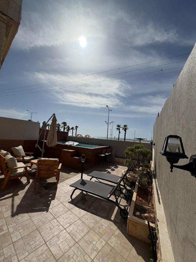 SeaSide Villa - B&B Asdod