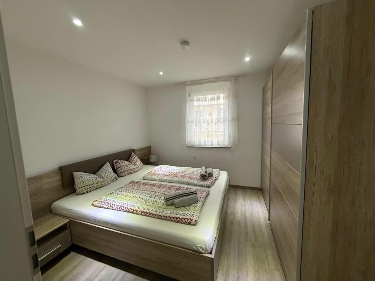 Deluxe Seeblick Panorama Apartment - B&B Friedrichshafen