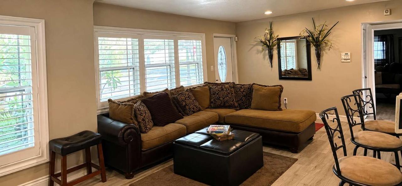 Casa Esquina - St Pete - Near Beaches & Downtown - B&B St. Petersburg
