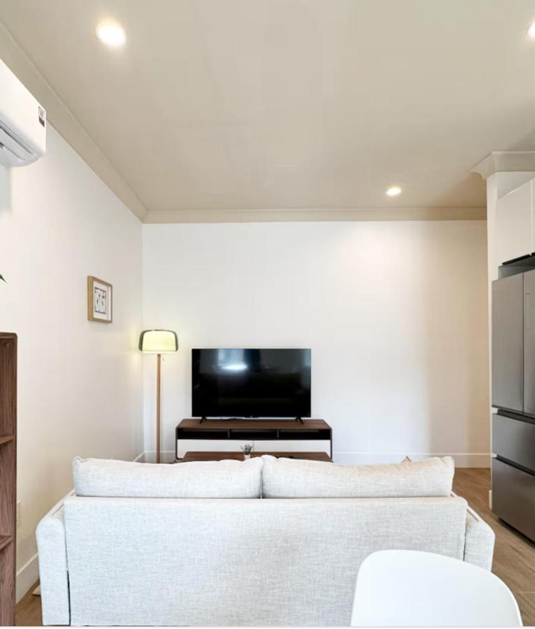 New York Style 2 bed 1bath West Hollywood - B&B Los Ángeles