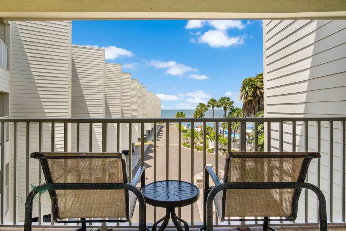 Bayfront 2BR2BA Condo at Sailport Minutes from Beaches & Downtown Attractions - B&B Tampa