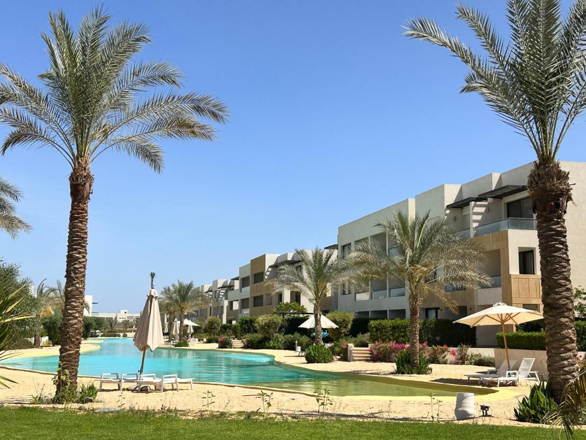 Luxury Chalet Azha Breeze Families Only - B&B Al ‘Ayn as Sukhnah