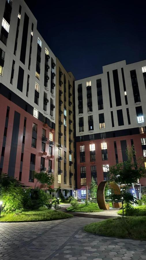 Modern Comfort Apartment Mega Park - Ferienwohnung Almaty