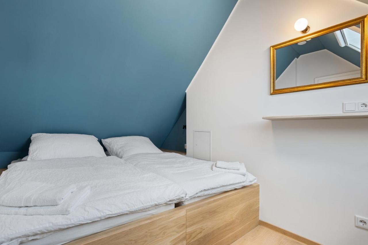 Apartamento de 2 dormitorios con balcón
