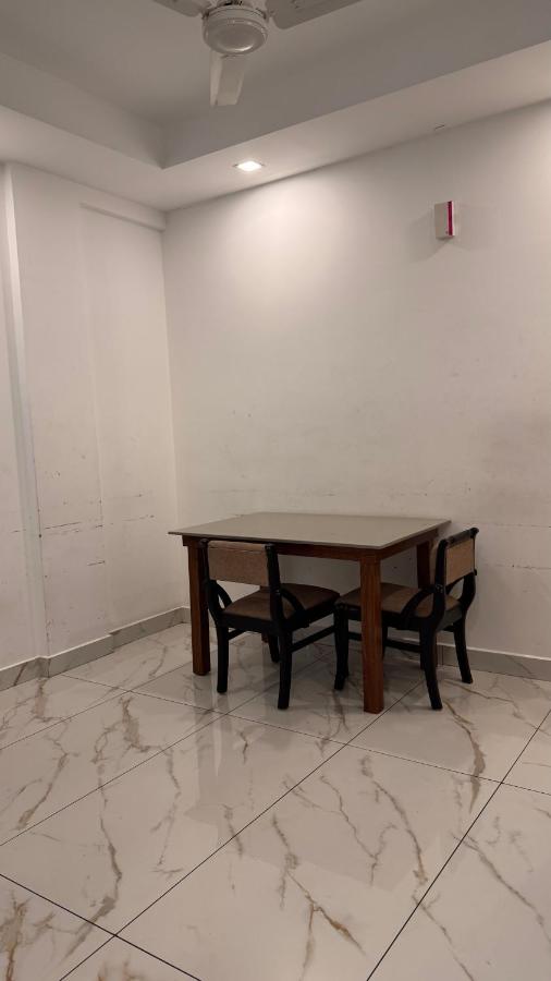 Astros Residency - B&B Kakkanad