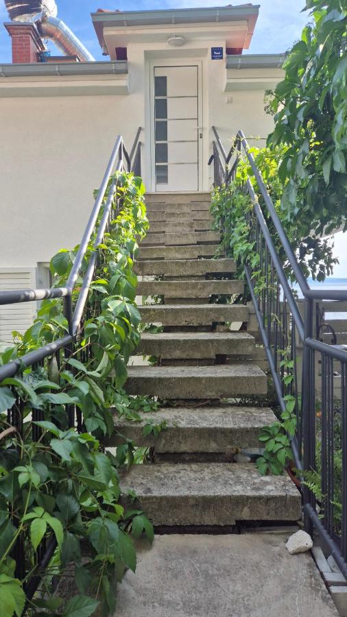 U La La Apartment - B&B Omiš