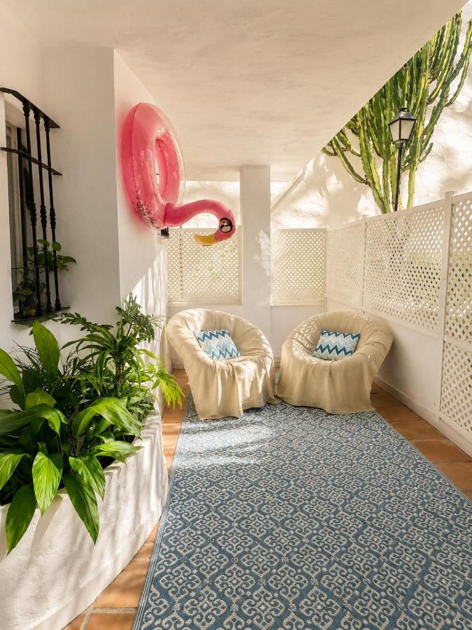 Casa del Mar 2BR Pool Supermarket Close to Puerto Banus and beach - Chambres d'hôtes Marbella