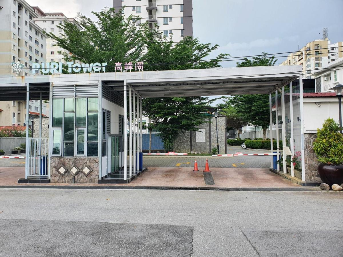 Home Sweet Home Shared Toilet Bathroom & Shared Kitchen - B&B Puchong Batu Dua Belas