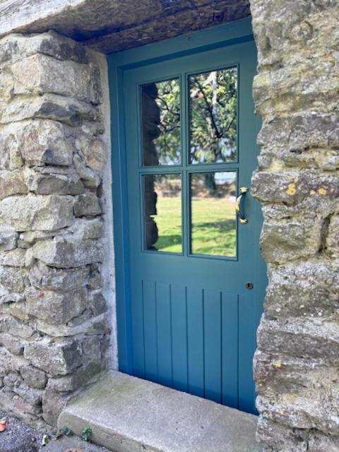 Romantic Countryside Retreat at Legan Castle Farmhouse with Hot Tub - Ferienwohnung Thomastown