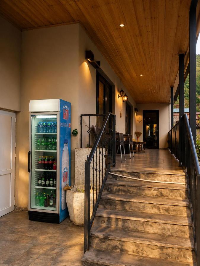 Bibo's Kokhi Guesthouse - B&B Stepantsminda