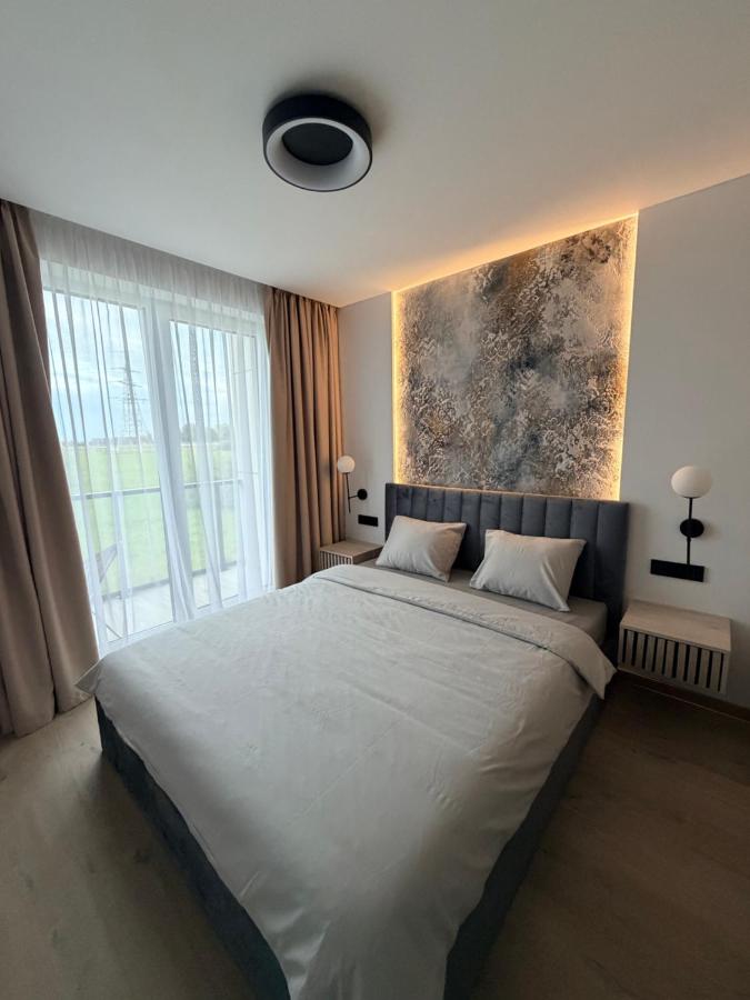New Apartment with Private Parking , 10 Min Drive to Beach & Self Check-in - Ferienwohnung Klaipėda