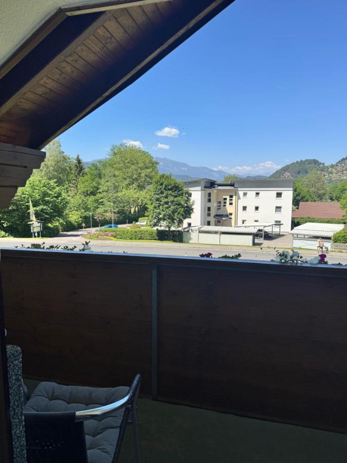 Ferienwohnung Edeltraud, fußläufig zum See und 20 Minuten vom Skigebiet entfernt - Chambres d'hôtes Döbriach