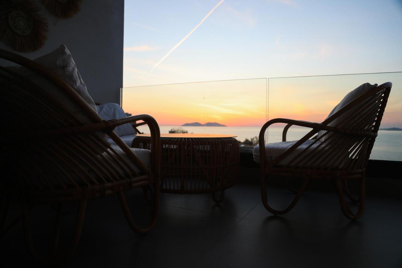 Arbor Luxury Sea View Apartment Vlore - B&B Valona