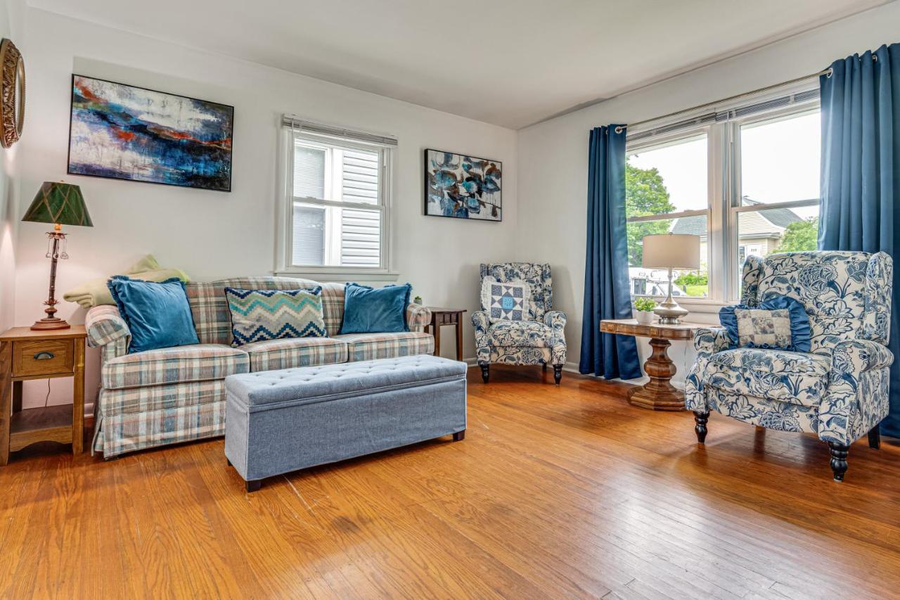 Pets Welcome! Walkable Beech Grove Haven Near Town - B&B Beech Grove