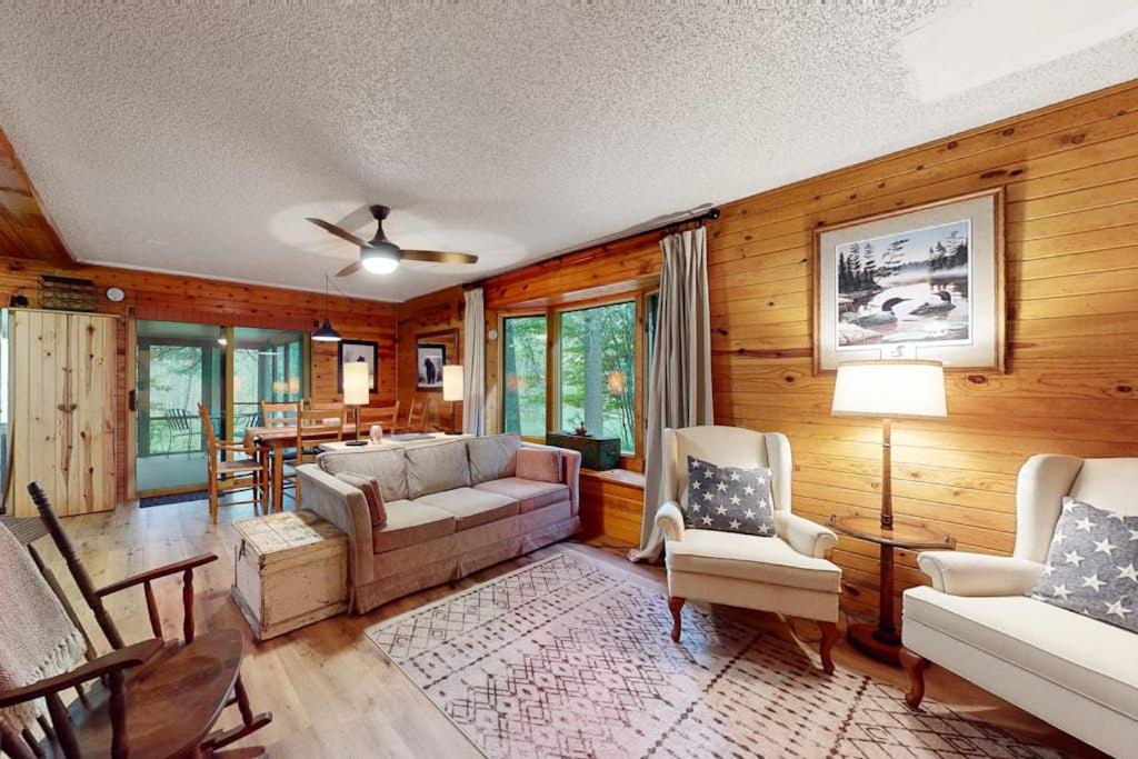 Northwoods Resort - B&B Woodruff