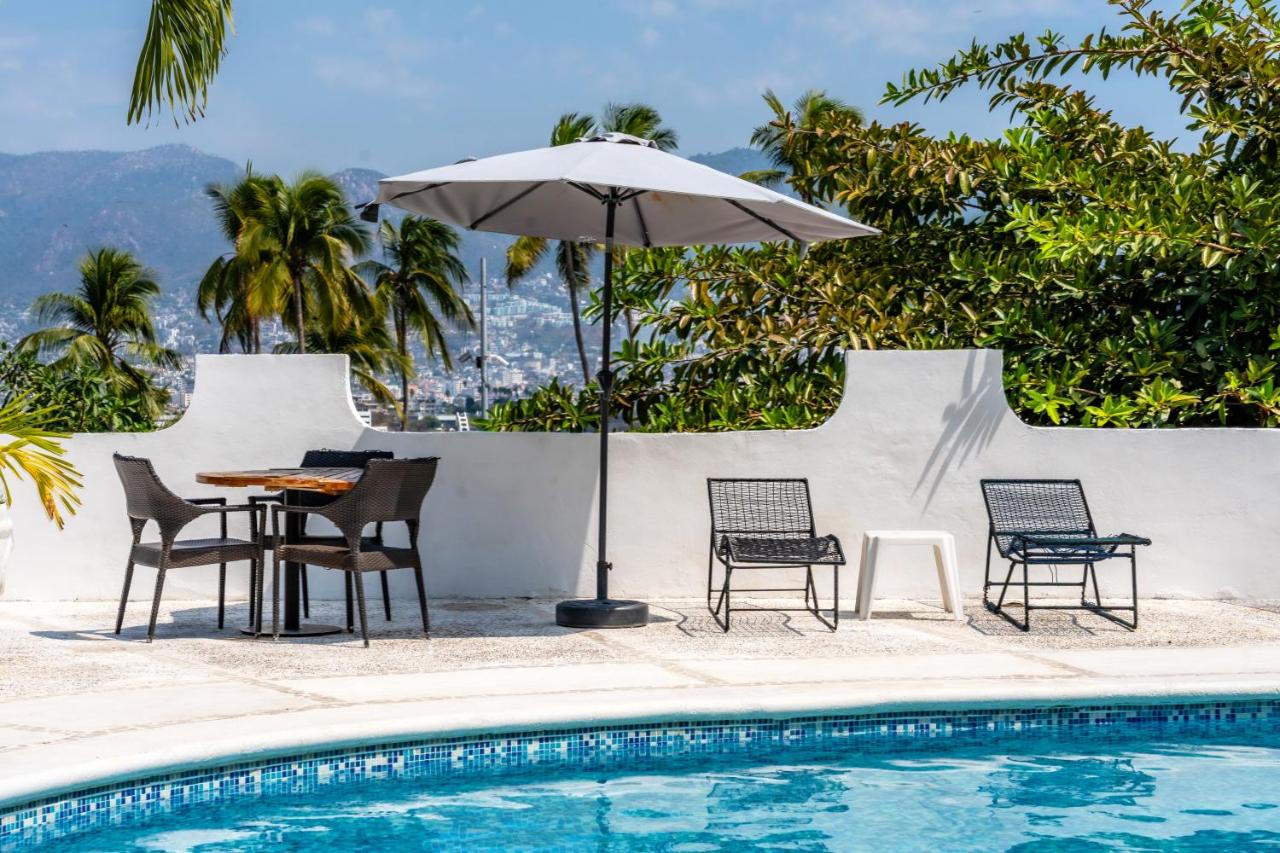 Apartment with Pool & Views in Las Playas, Acapulco - Ferienwohnung Acapulco