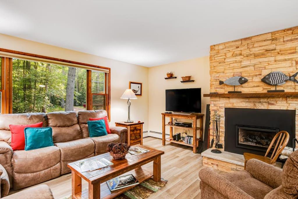 Northwoods Paradise - Bed and Breakfast Eagle River