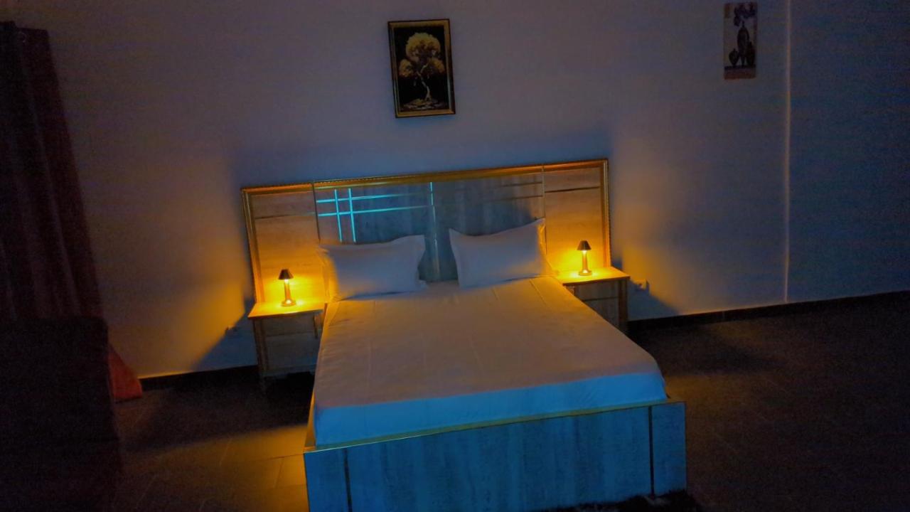 Private Furnished Room for Rent in Sacré-Cœur - B&B Dakar