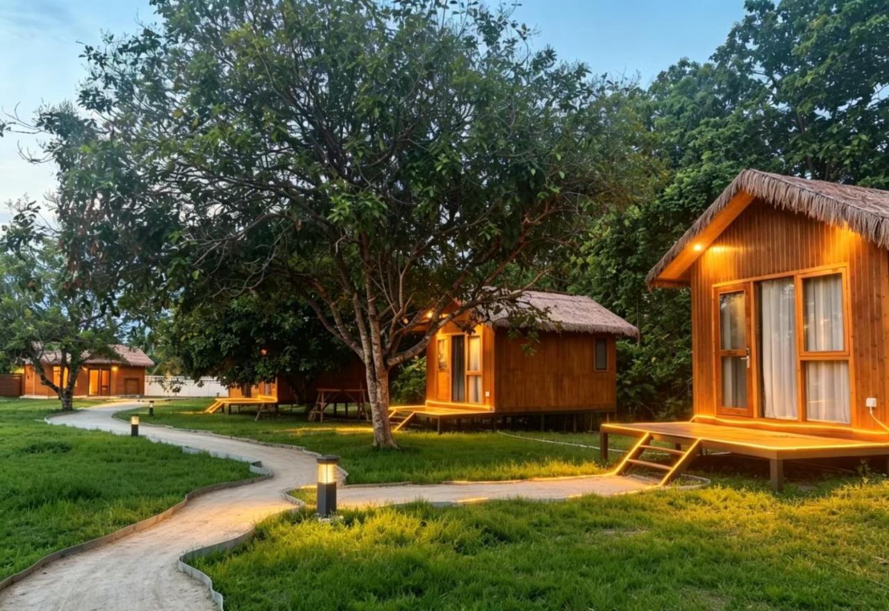 Semporna Fairy Waterfront Resort 仙本那精灵河畔度假村 - Chambres d'hôtes Semporna