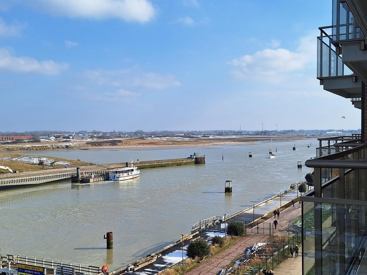 Den Oever Nieuwpoort appartement voor 8 personen met zeezicht - B&B Nieuwpoort