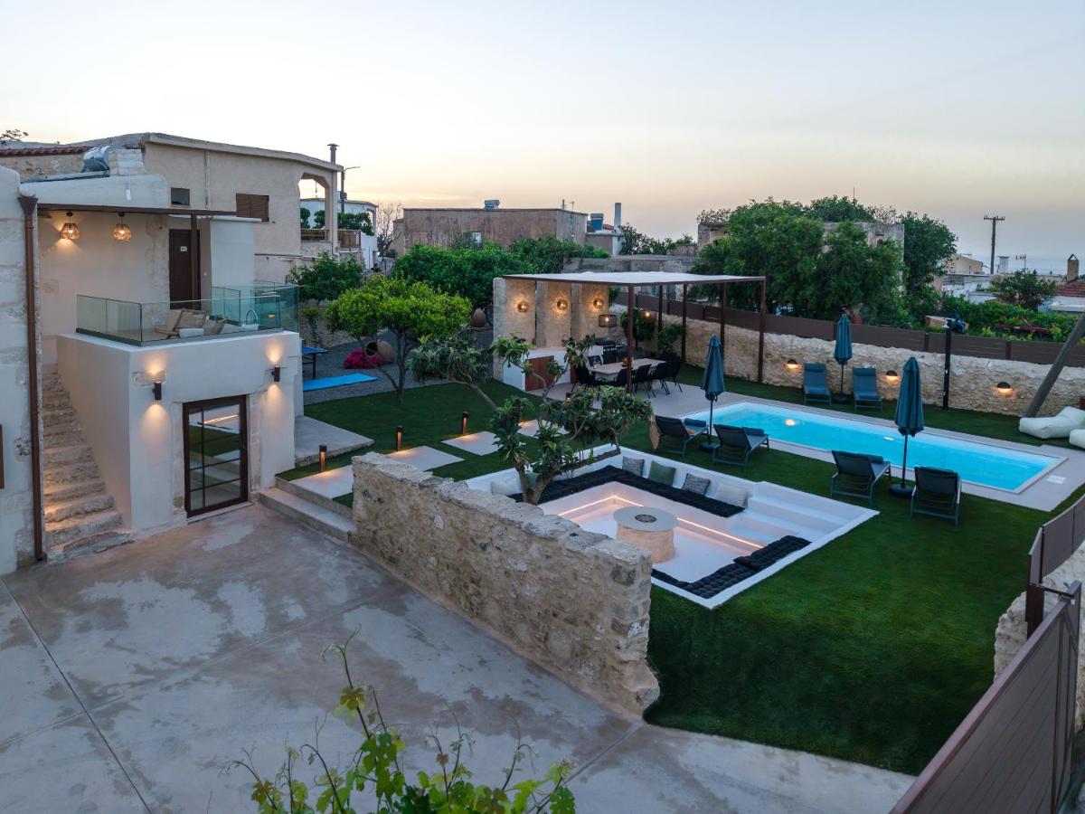 Villa Lithi Luxury Villa with Pool & Ping Pong - Ferienwohnung Érfoi