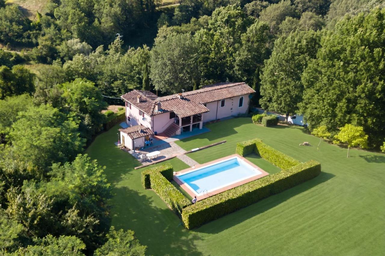 Home Romeo Among Greenery with Private Pool - Happy Rentals - B&B Borgo a Mozzano