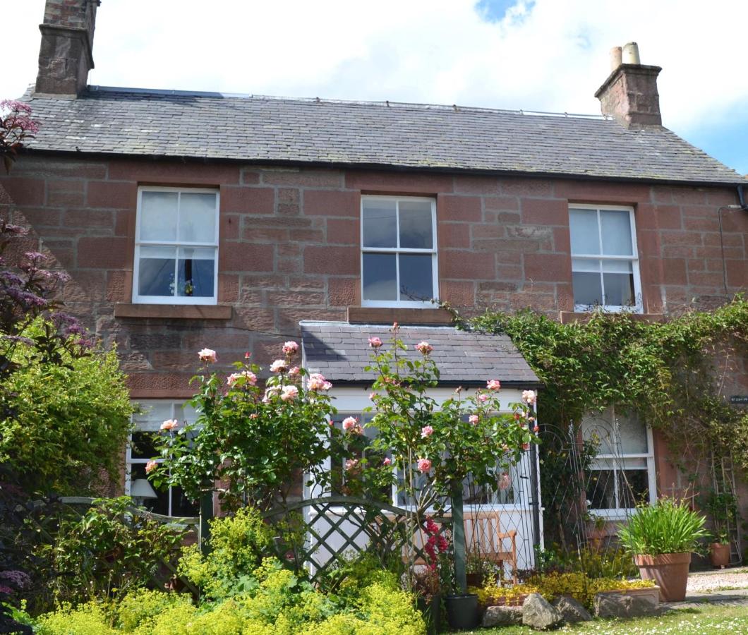 B&B Alyth - St Louan's - Bed and Breakfast Alyth