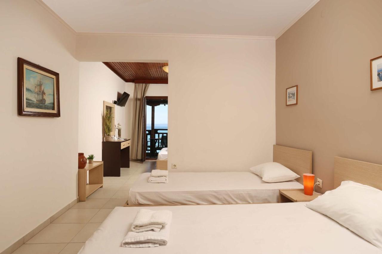 Blue Levantes Sea view Rooms - B&B Pefkochóri