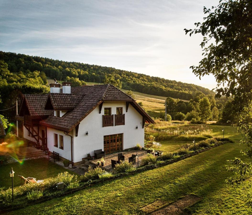 Agroturystyka Akacjowe Zacisze- pokoje ze śniadaniami, sauna, balia, tarasy wśród drzew, slow life - Chambres d'hôtes Zawadka