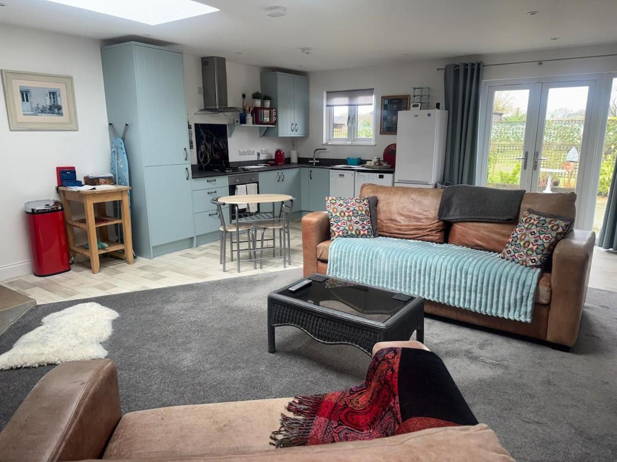 Hot tub retreat in nature - B&B Woodchurch