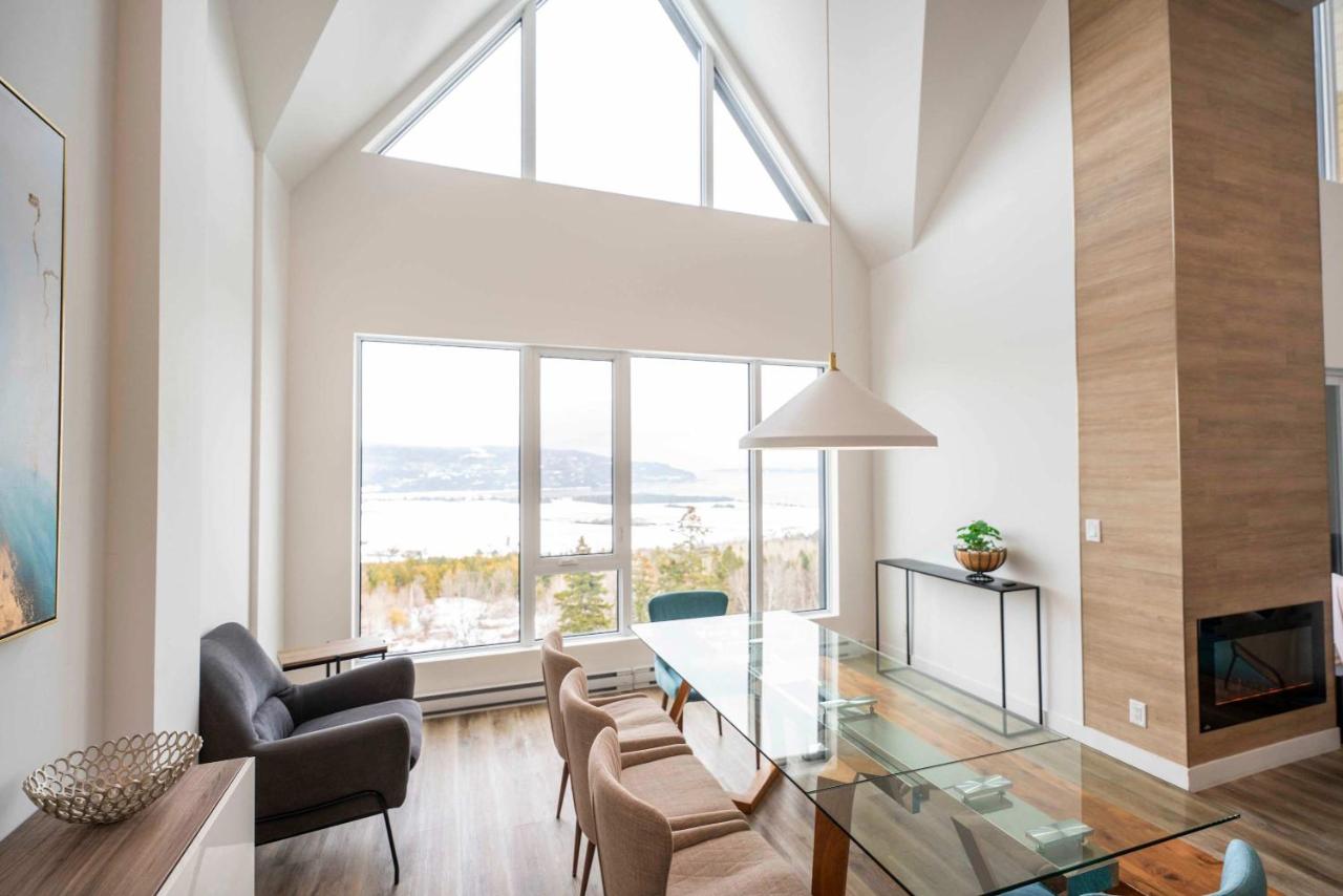 407 - Luxury Condo - Incredible View & Pool - B&B Baie-Saint-Paul