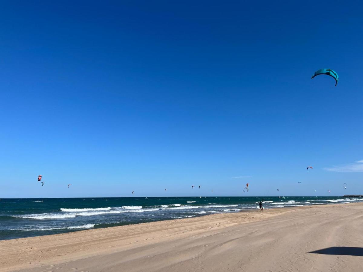 Apartamento La Calma en Primera Línea de Playa - Ferienwohnung Valencia