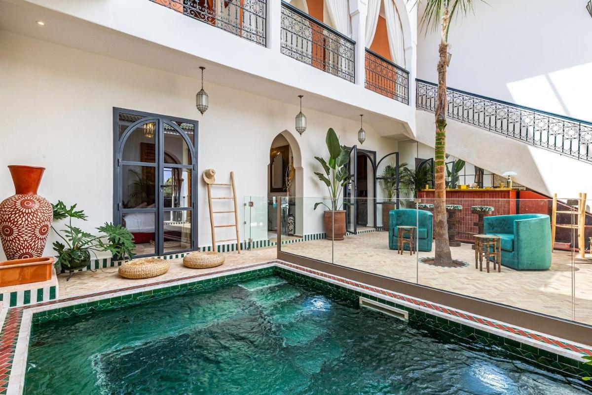 Traditional Villa Dar Izza - 4 suite with breakfast - B&B Douar Soukkane