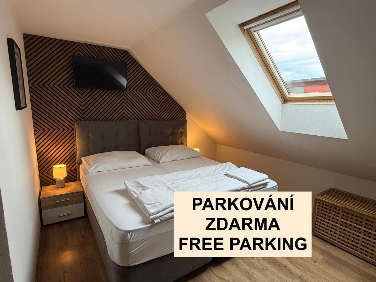 Slavia penzion - Ferienwohnung Nikolsburg