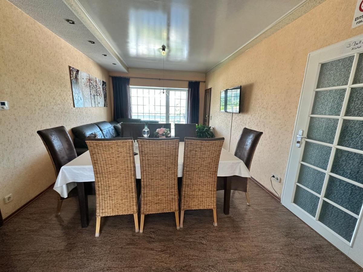 Palminas Ferienwohnung OG - B&B Merzig