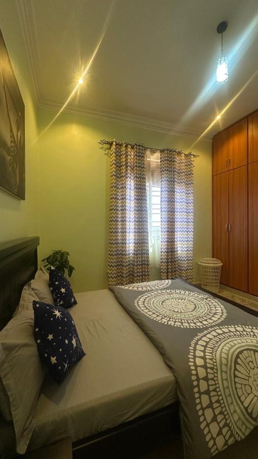 A Home Away Apt With Unlimited Wifi - Ferienwohnung Kampala