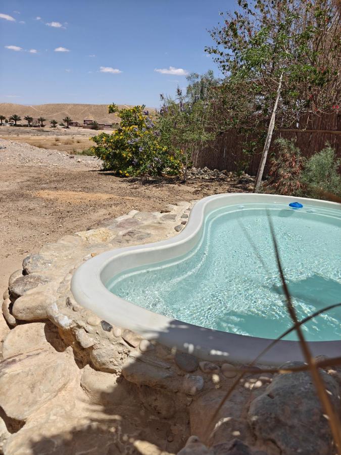 לנשום בצוקים - Bed and Breakfast Tsuqim