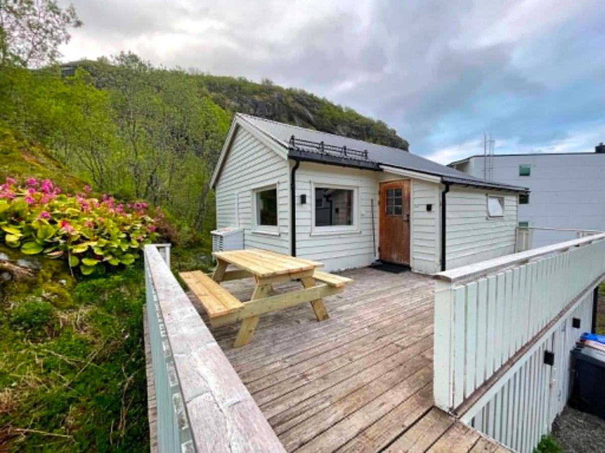 Svolvær Minihouse - B&B Kongsmarka