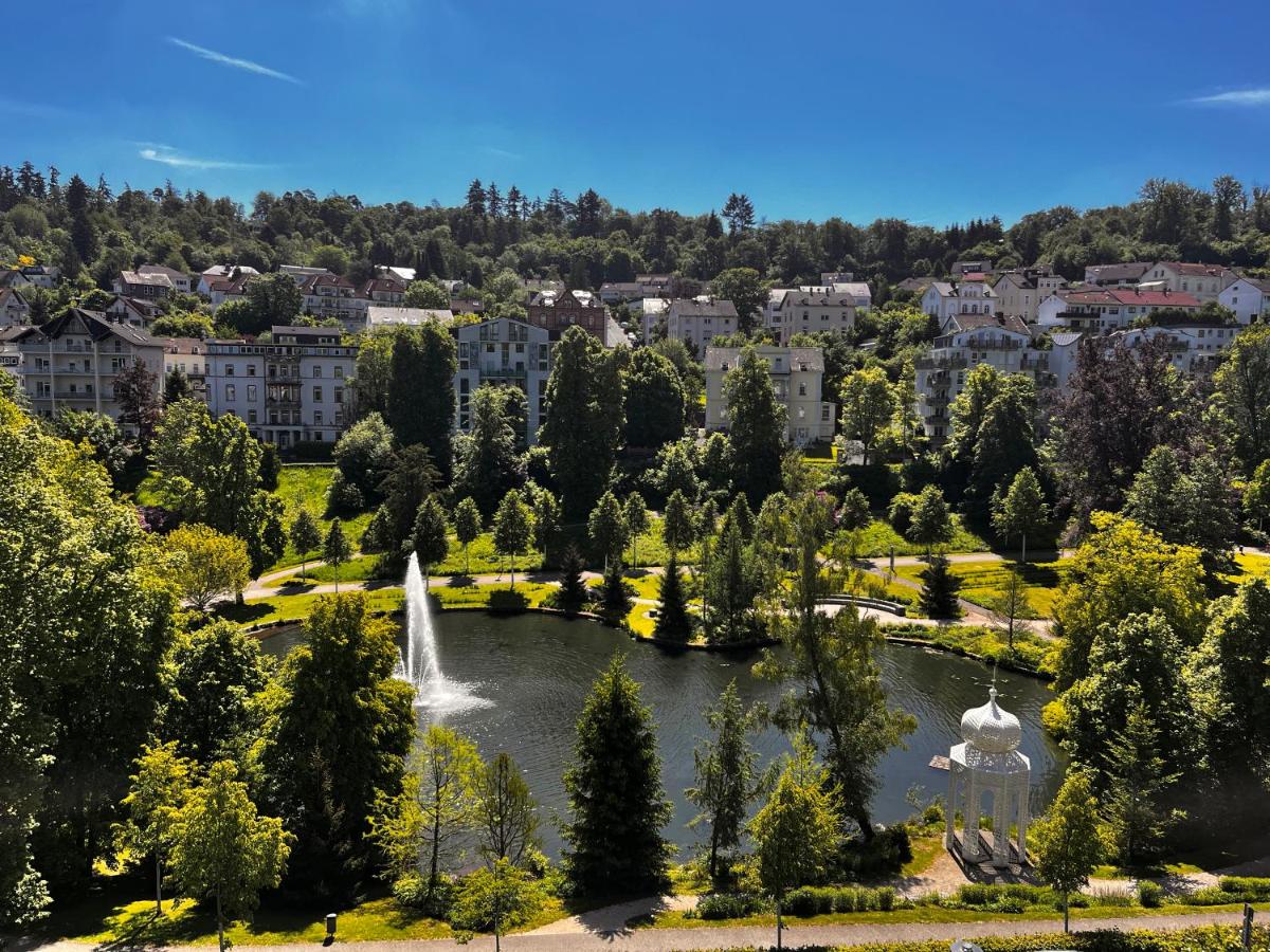 Penthouse am Kurparkweiher - Chambres d'hôtes Bad Schwalbach