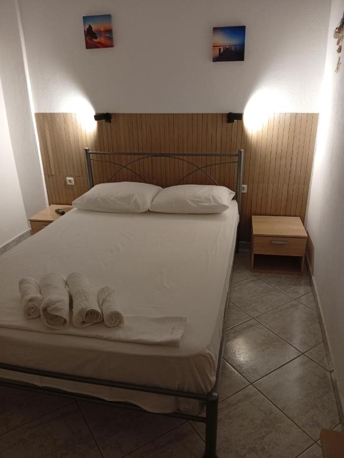 Nikiforos apartments - Bed and Breakfast Néos Marmarás