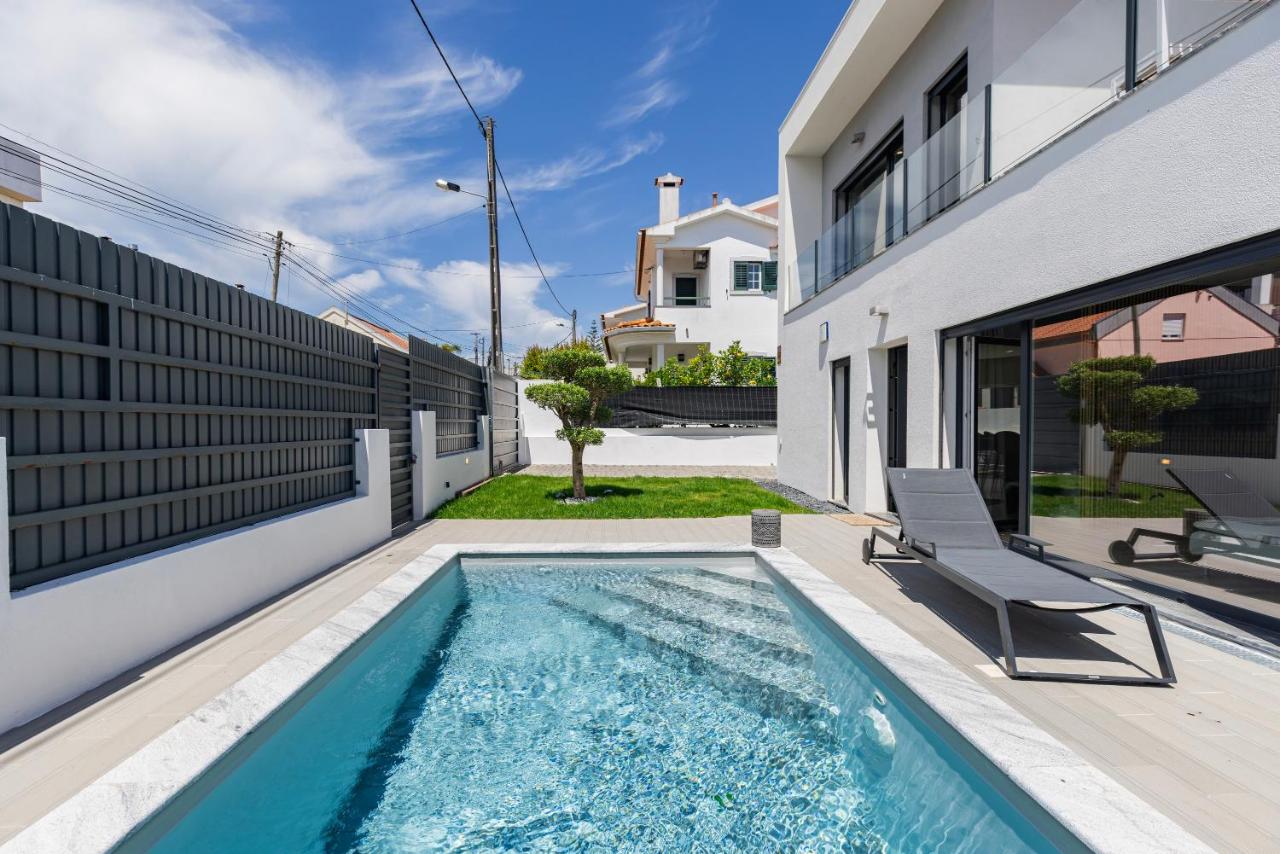 Poolside oasis by Caparica beach - B&B Charneca de Caparica
