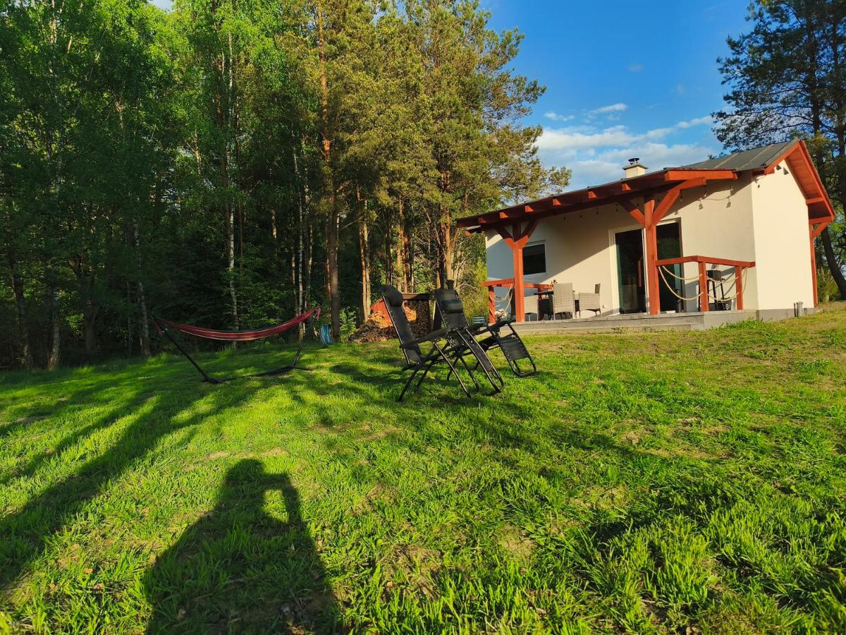 Domek Leśny Zakątek z kominkiem - Chambres d'hôtes Bartel Wielki