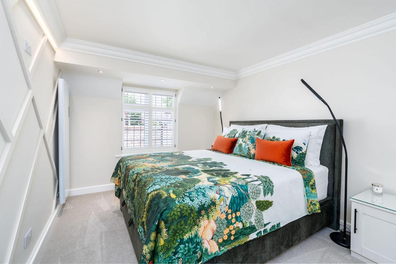 Two-Bedroom House in Beverley Centre with Parking - B&B Beverley