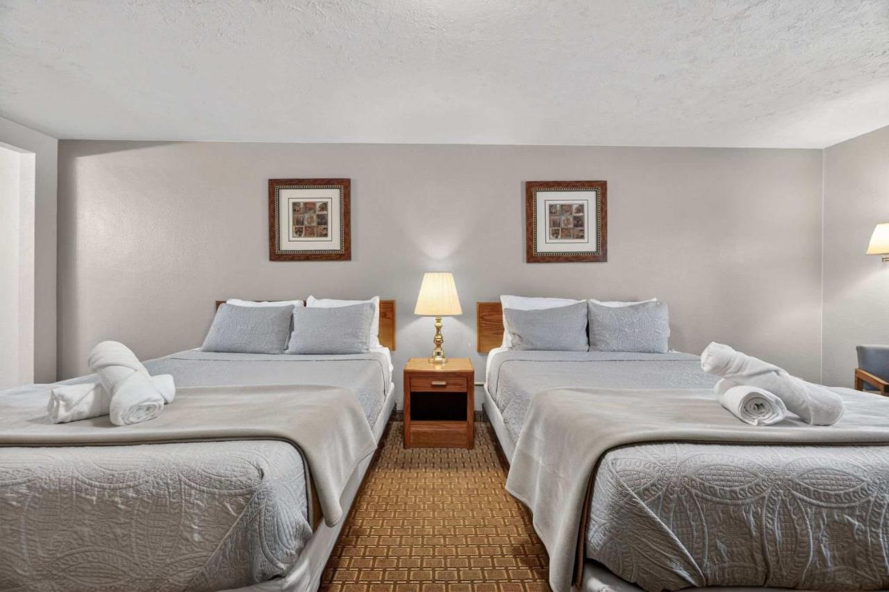 Eagle Motel Suite 121 - B&B Manitou Springs